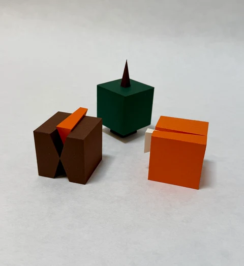 Paper Boxes Set of 3 is a craft kit designed by Maho Motoyama with three box structures. Version 1
