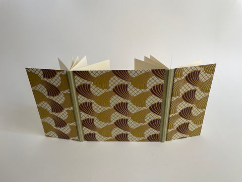 French Door Bookbinding Workshop welcomes students with or without prior bookbinding experience. Version 4
